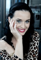 Katy Perry : katy-perry-1414429079.jpg