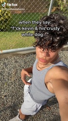 Kevin Chacon : kevin-chacon-1650135563.jpg