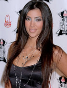 Kim Kardashian : kimkardashian_1256778899.jpg