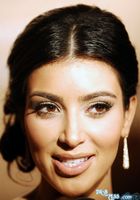 Kim Kardashian : kimkardashian_1259479134.jpg