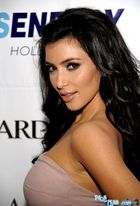 Kim Kardashian : kimkardashian_1259479241.jpg