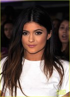 Kylie Jenner : kylie-jenner-1387738636.jpg