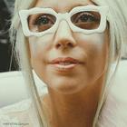 Lady Gaga : lady-gaga-1317924684.jpg