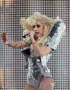 Lady Gaga : ladygaga_1272743405.jpg