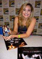 Leah Pipes : leahpipes_1273346694.jpg