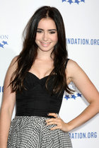 Lily Collins : lily-collins-1376929167.jpg