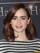 Lily Collins : lily-collins-1377885688.jpg