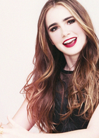 Lily Collins : lily-collins-1379443655.jpg