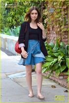 Lily Collins : lily-collins-1386347739.jpg