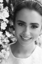 Lily Collins : lily-collins-1400955602.jpg