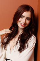Lily Collins : lily-collins-1409495143.jpg