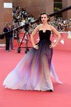 Lily Collins : lily-collins-1427050978.jpg