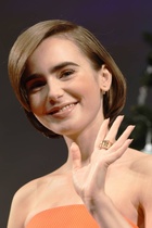 Lily Collins : lily-collins-1427051270.jpg