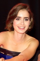 Lily Collins : lily-collins-1427051313.jpg