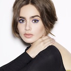 Lily Collins : lily-collins-1441385062.jpg
