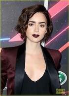 Lily Collins : lily-collins-1446876918.jpg