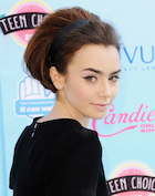 Lily Collins : lily-collins-1447601787.jpg