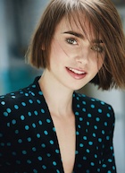 Lily Collins : lily-collins-1447963779.jpg