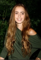 Lily Collins : lilycollins_1274294213.jpg