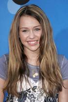 Miley Cyrus : TI4U_u1157934383.jpg