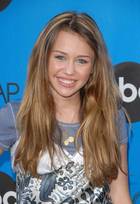 Miley Cyrus : TI4U_u1157934402.jpg