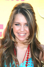 Miley Cyrus : TI4U_u1160064627.jpg