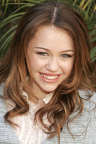 Miley Cyrus : TI4U_u1160232142.jpg