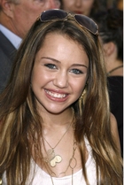Miley Cyrus : TI4U_u1160232223.jpg