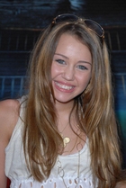 Miley Cyrus : TI4U_u1160232271.jpg