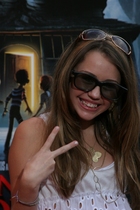 Miley Cyrus : TI4U_u1160232368.jpg