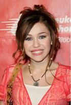 Miley Cyrus : TI4U_u1160630864.jpg