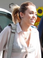 Miley Cyrus : miley-cyrus-1319307167.jpg