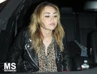 Miley Cyrus : miley-cyrus-1319825676.jpg