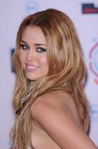 Miley Cyrus : miley-cyrus-1332189599.jpg
