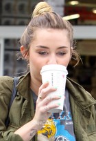Miley Cyrus : miley-cyrus-1332189606.jpg