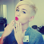 Miley Cyrus : miley-cyrus-1357099016.jpg