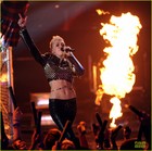 Miley Cyrus : miley-cyrus-1357245437.jpg