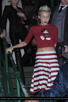 Miley Cyrus : miley-cyrus-1360974257.jpg