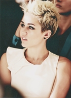 Miley Cyrus : miley-cyrus-1360997026.jpg