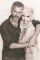 Miley Cyrus : miley-cyrus-1361945704.jpg