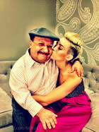 Miley Cyrus : miley-cyrus-1364421510.jpg