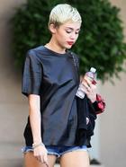 Miley Cyrus : miley-cyrus-1366750430.jpg