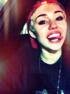 Miley Cyrus : miley-cyrus-1366923347.jpg