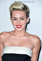 Miley Cyrus : miley-cyrus-1368834939.jpg
