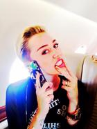 Miley Cyrus : miley-cyrus-1368998181.jpg