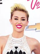 Miley Cyrus : miley-cyrus-1369015362.jpg