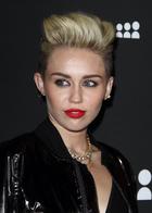 Miley Cyrus : miley-cyrus-1371176937.jpg