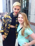 Miley Cyrus : miley-cyrus-1371347882.jpg