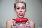 Miley Cyrus : miley-cyrus-1371658272.jpg
