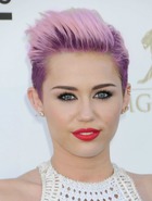 Miley Cyrus : miley-cyrus-1372130718.jpg
